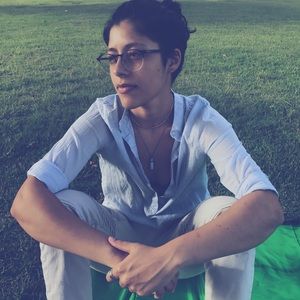 Meet your Posher, Camila